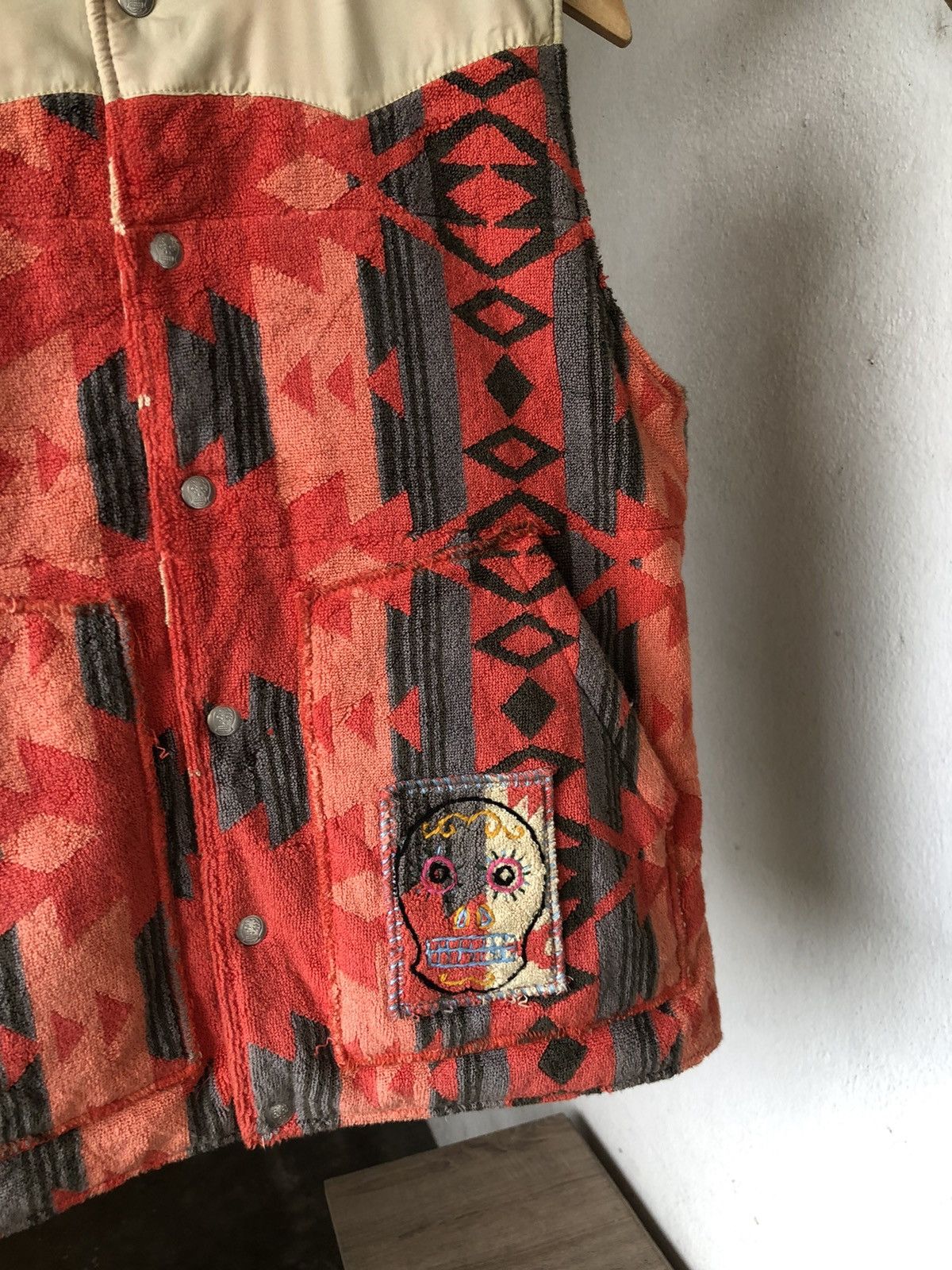 Japanese Brand Coogi Style Dean Native Teddy Cloth Vest Jacket Size US M / EU 48-50 / 2 - 4 Thumbnail