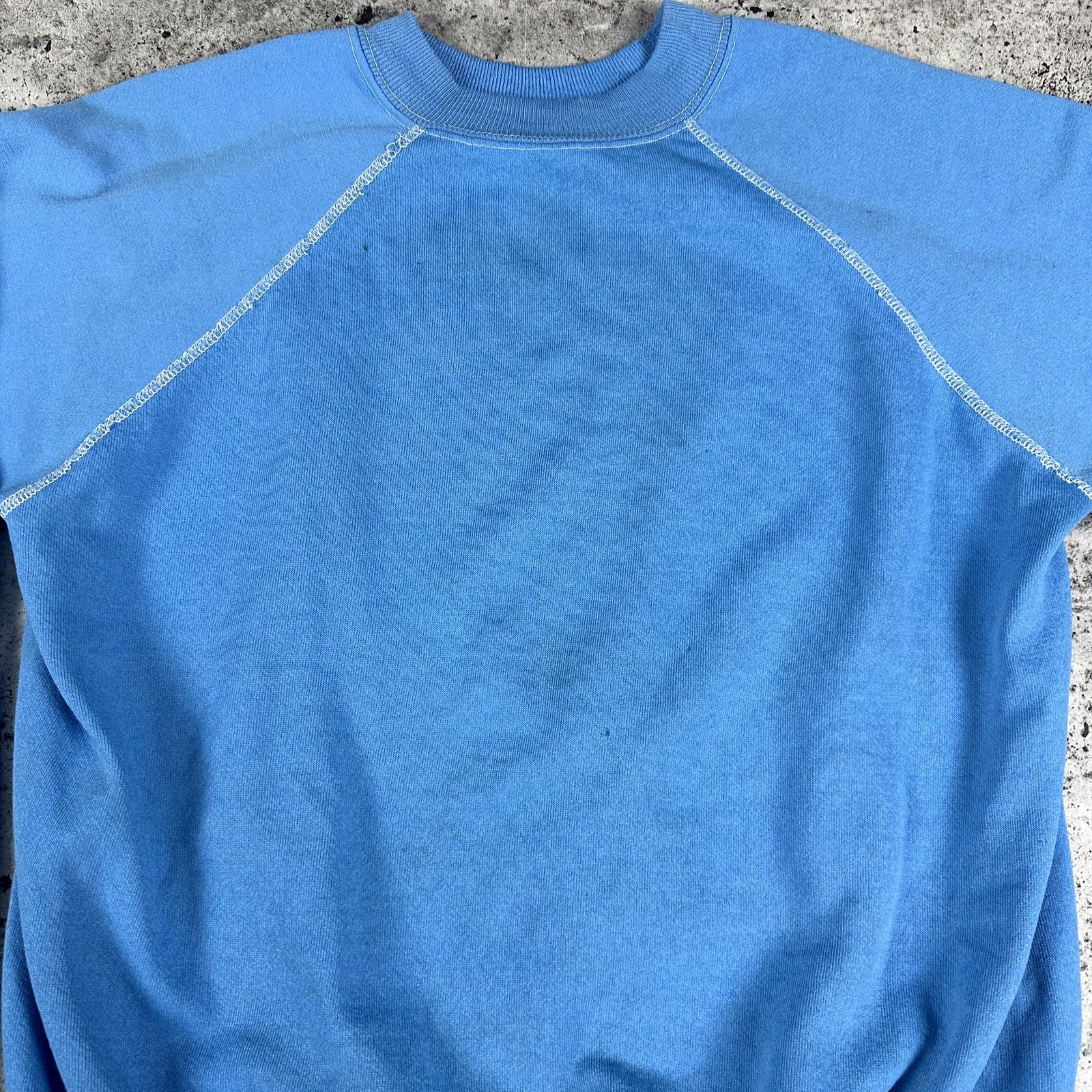Vintage True Vintage Raglan Sweatshirt Size Medium(22x26) Baby Blue Size US M / EU 48-50 / 2 - 5 Thumbnail