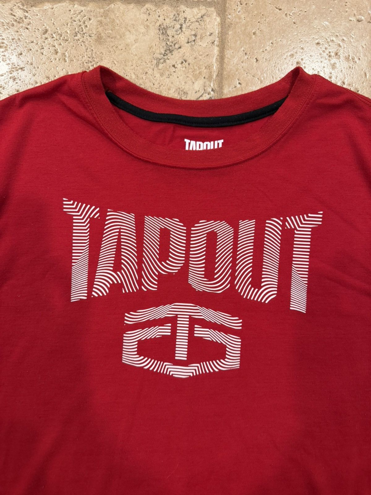 Vintage Vintage Tapout MMA Red Short Sleeve T-Shirt Size US M / EU 48-50 / 2 - 6 Thumbnail
