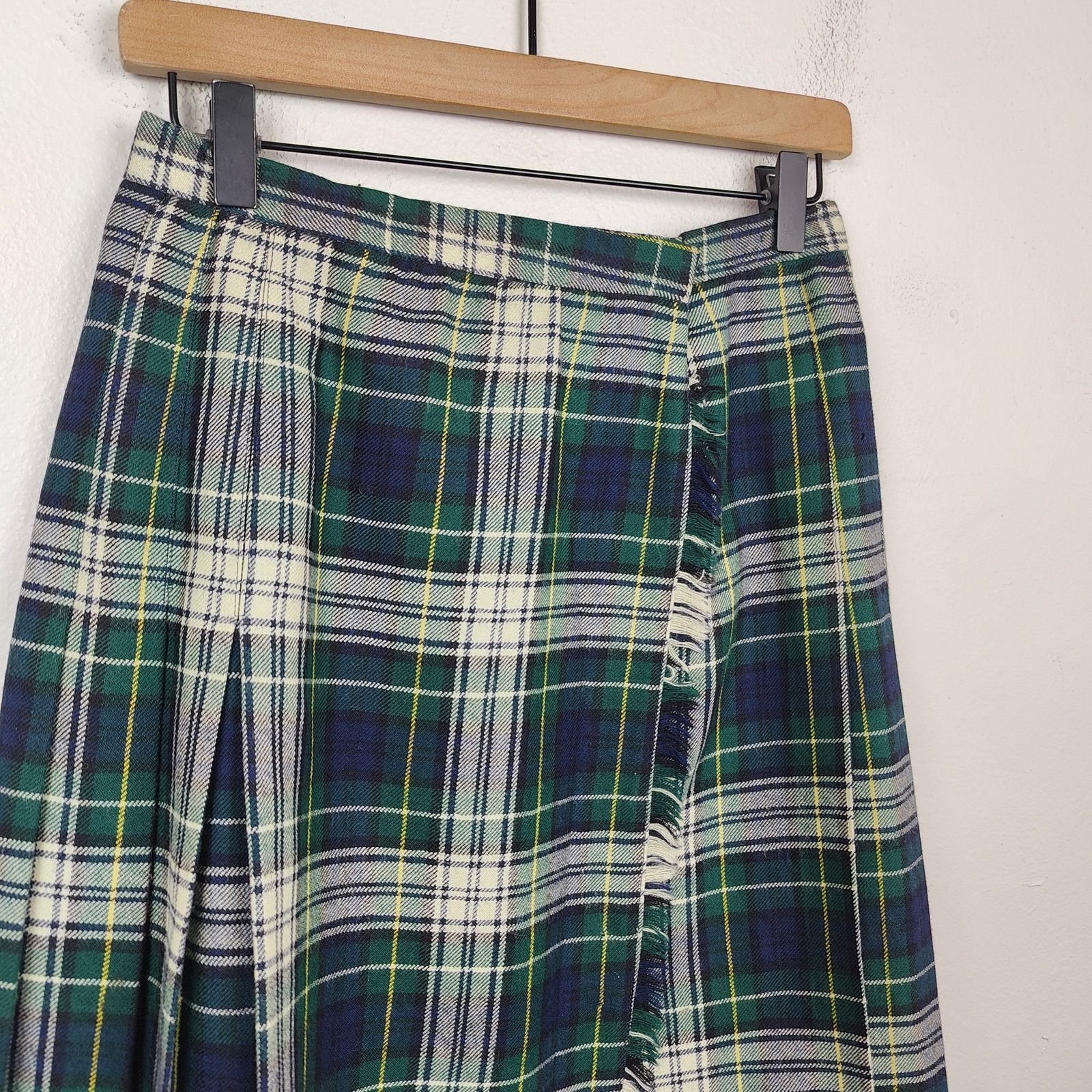 Other Vintage David Brooks Ltd Wool Skirt Womens 6 Green Blue Size 28" / US 6 / IT 42 - 2 Thumbnail