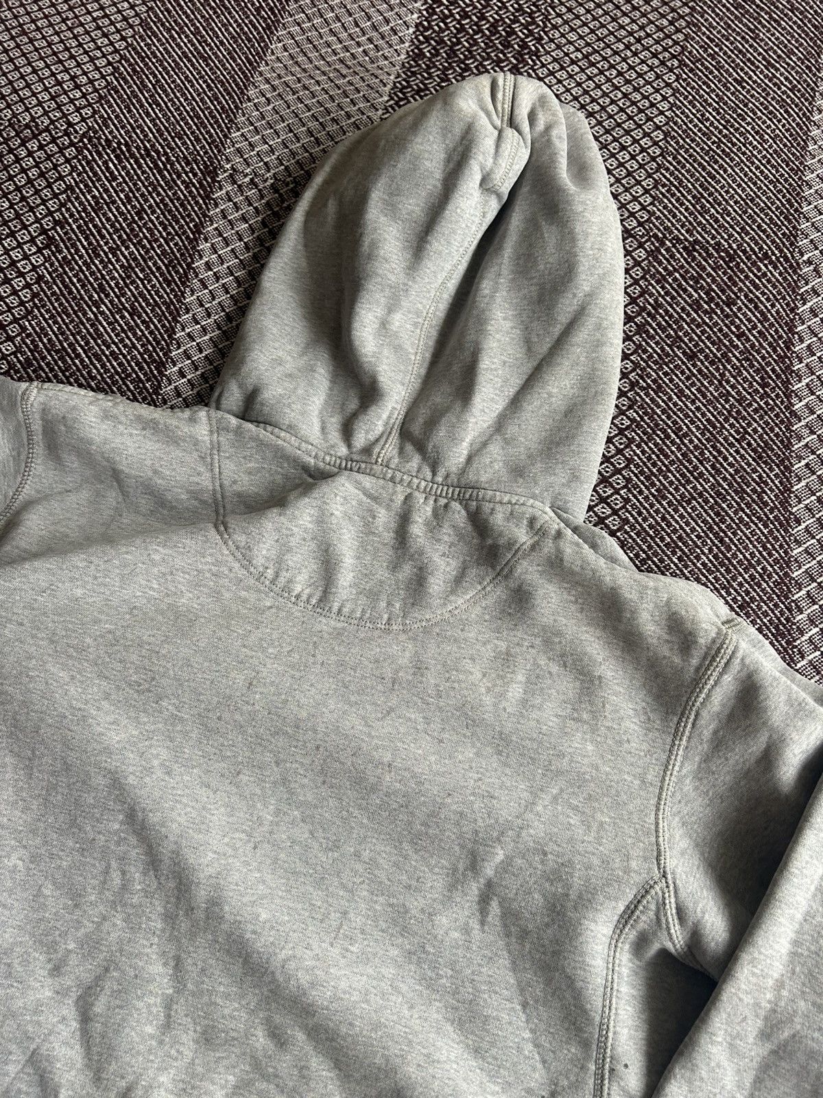Nike Vintage Nike Distressed Faded Hoodie 00s Streetwear Size M Size US M / EU 48-50 / 2 - 16 Thumbnail