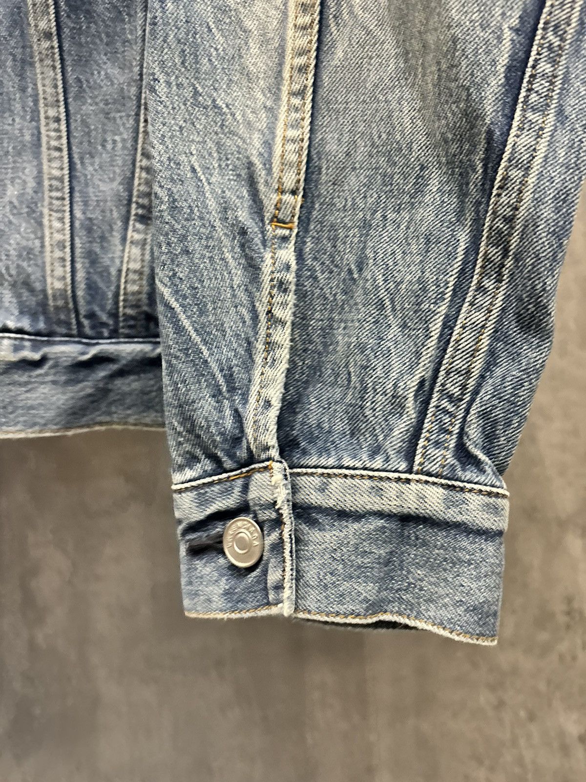 Balenciaga BALENCIAGA DENIM JACKET REAR LOGO Size US M / EU 48-50 / 2 - 4 Thumbnail