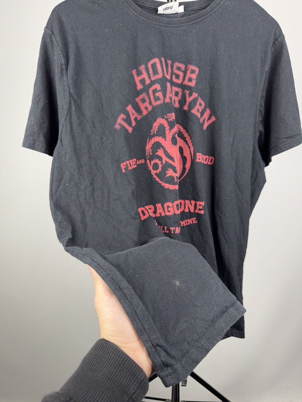 Vintage HBO Game of Thrones House Targaryen Fire and Blood ʼ19 Tee Size US L / EU 52-54 / 3 - 4 Thumbnail