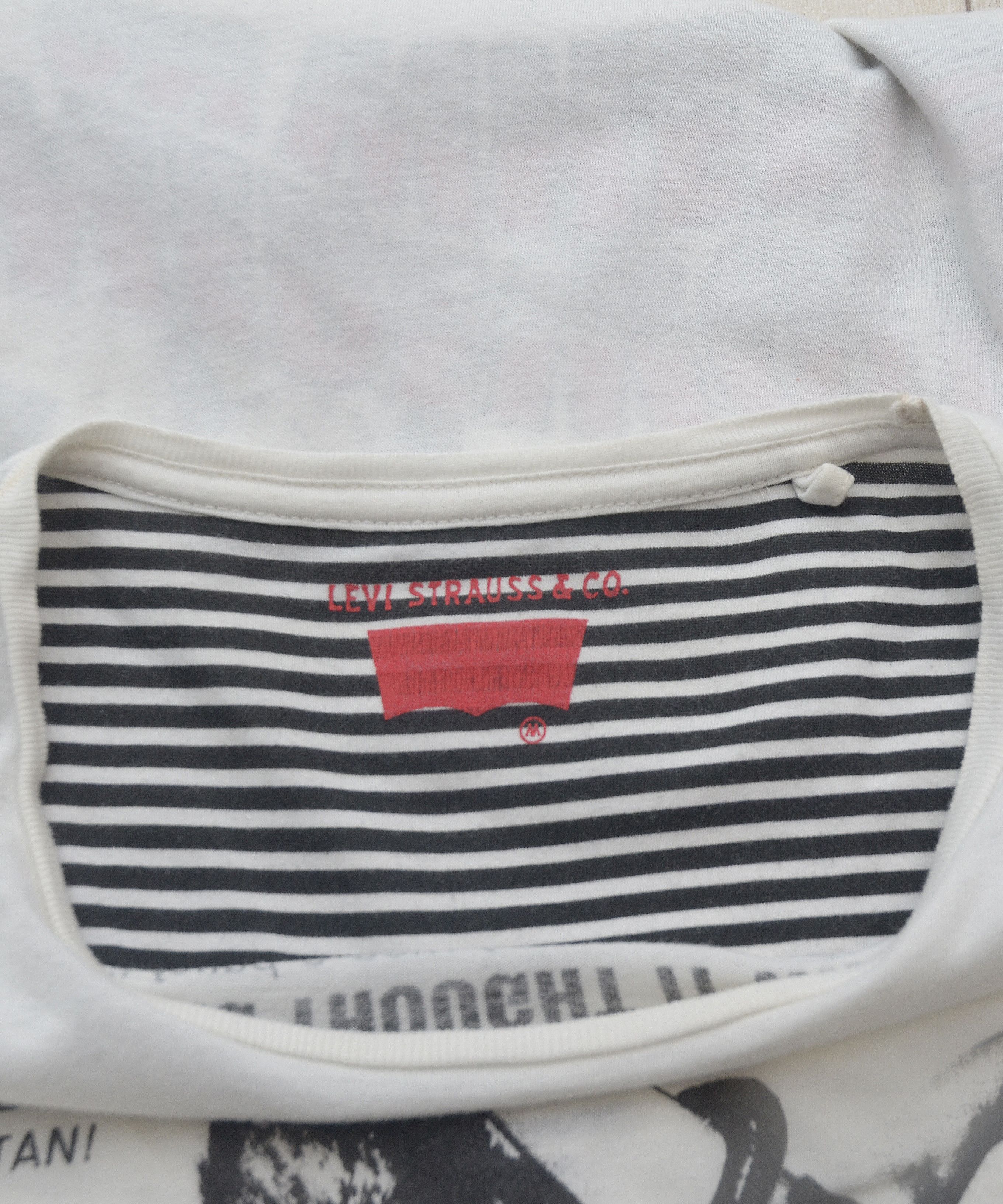 Levi's × Vintage Levi’s Vintage Paperthin Thrashed Warewolves On Wheels Tee Size US S / EU 44-46 / 1 - 9 Thumbnail