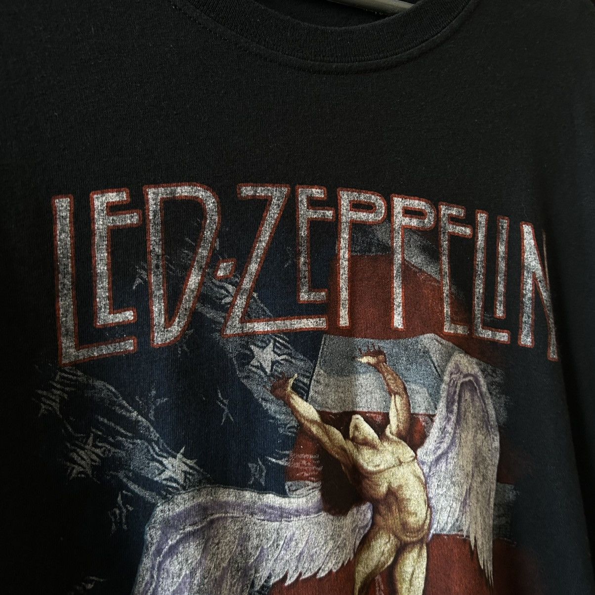 Band Tees Vintage Led Zeppelin Big Graphic Logo Rock band tee size L Size US L / EU 52-54 / 3 - 3 Thumbnail