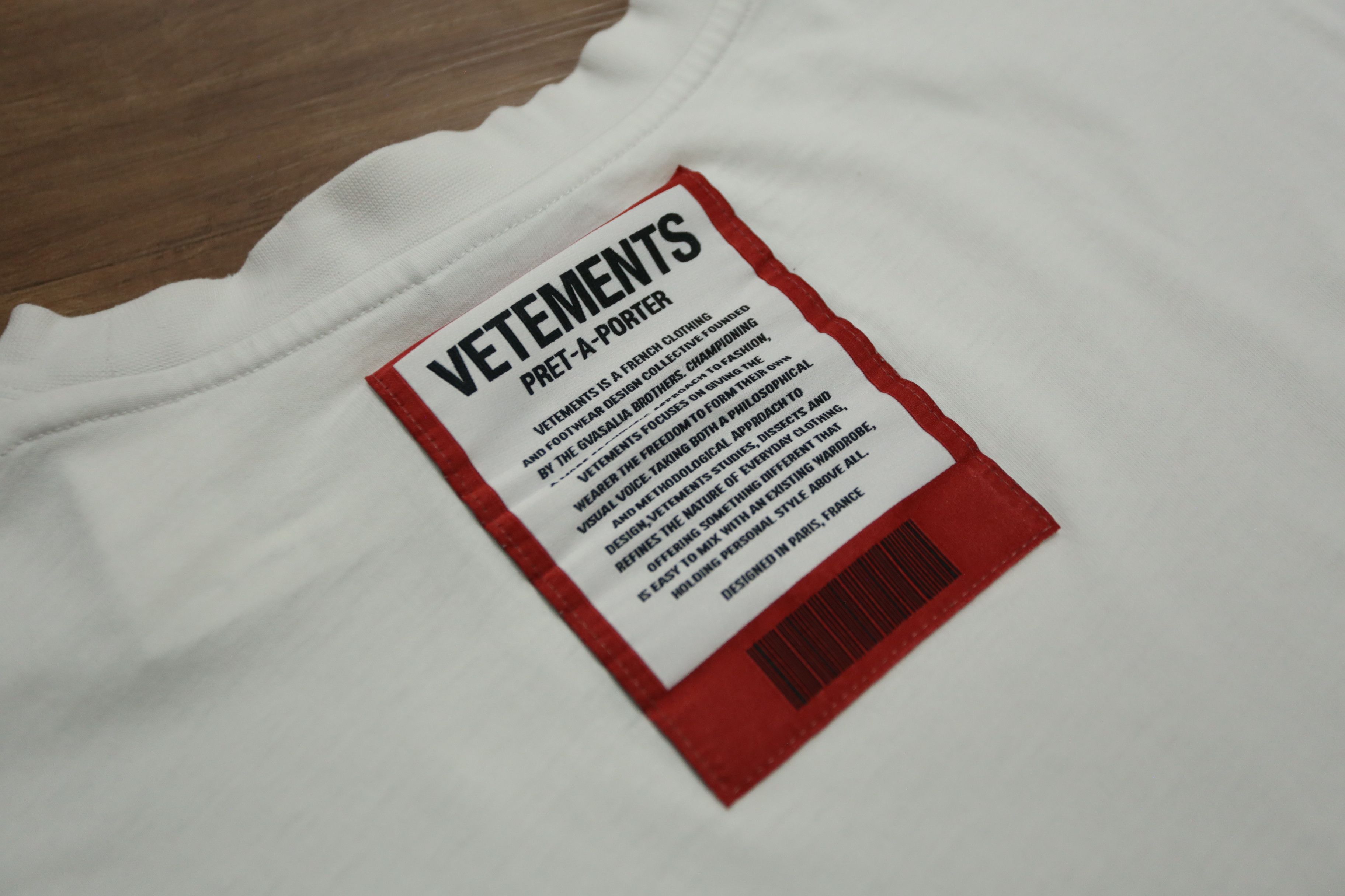 トップス VETEMENTS l Patch Tee Vetements - Logo Patch Tee