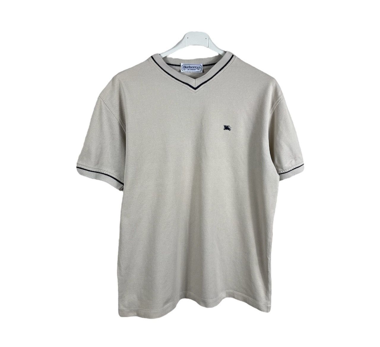 Burberry Vintage 90s Burberrys classic chest logo knight t-shirt Size US L / EU 52-54 / 3 - 1 Thumbnail