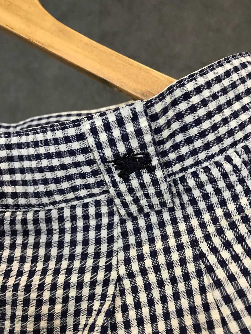 Burberry Burberry vintage luxury logo shorts Size US 29 - 5 Thumbnail