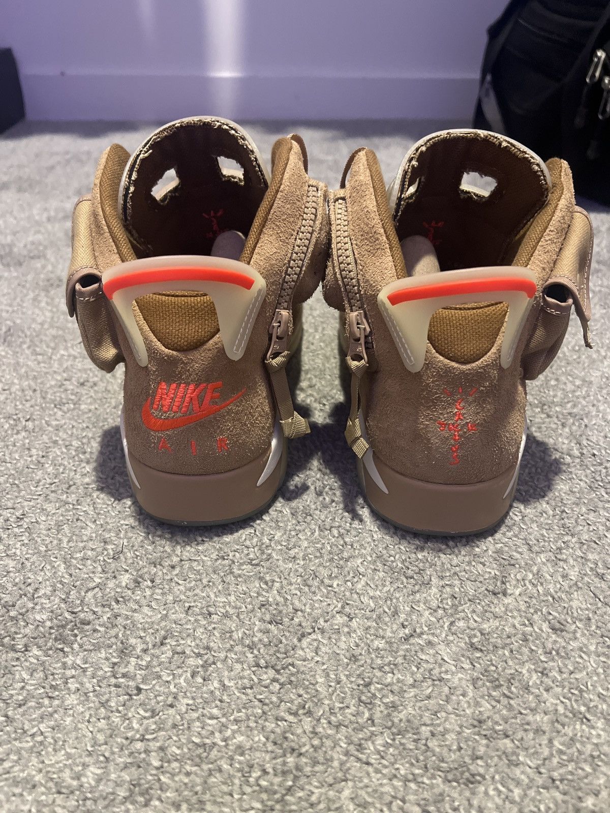 Jordan Brand × Travis Scott Travis Scott x Air Jordan Retro 6 British Khaki Size US 11.5 / EU 44-45 - 3 Thumbnail