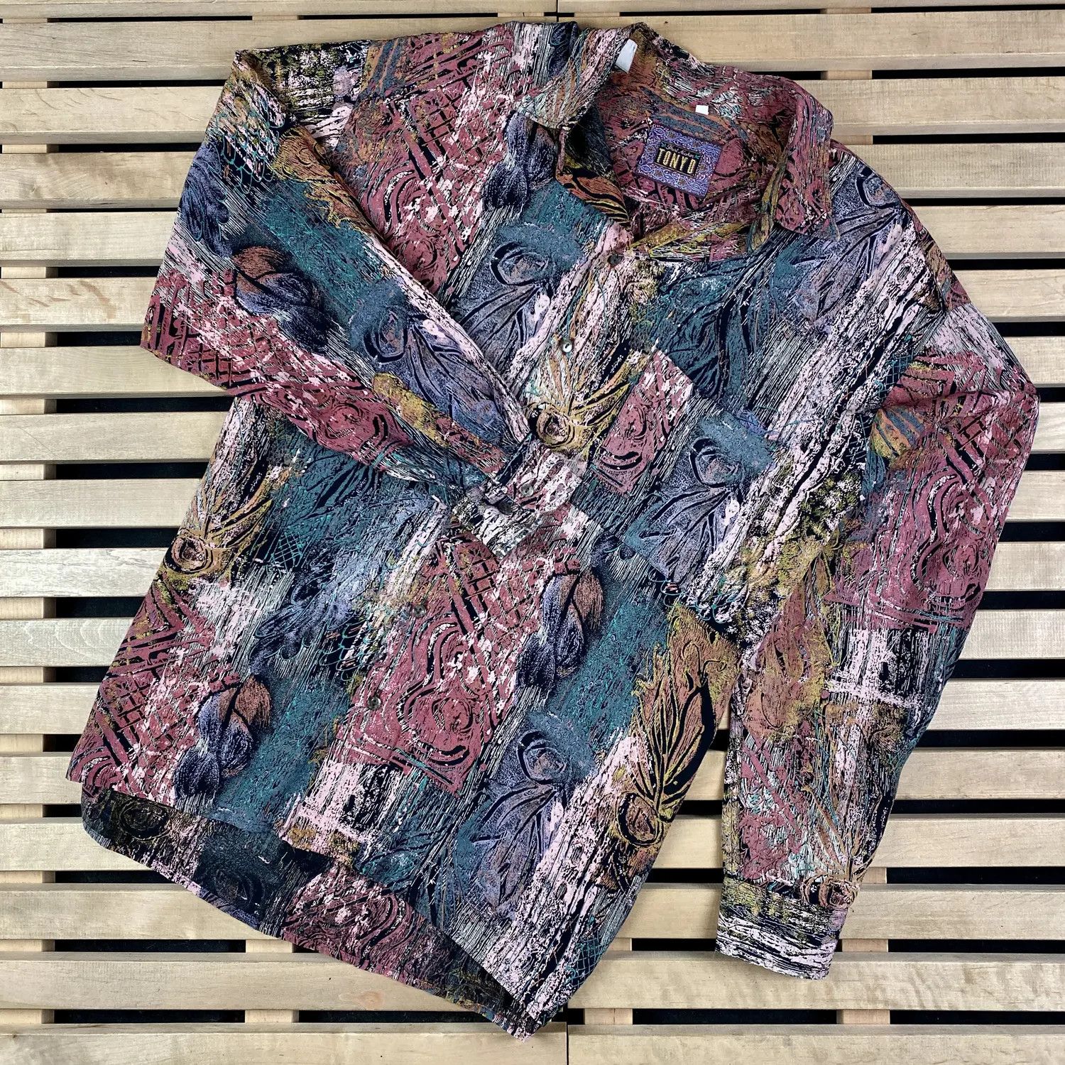 Vintage Mens Vintage Crazy Shirt Tonyd Size 16.5/42 Size US XL / EU 56 / 4 - 1 Thumbnail