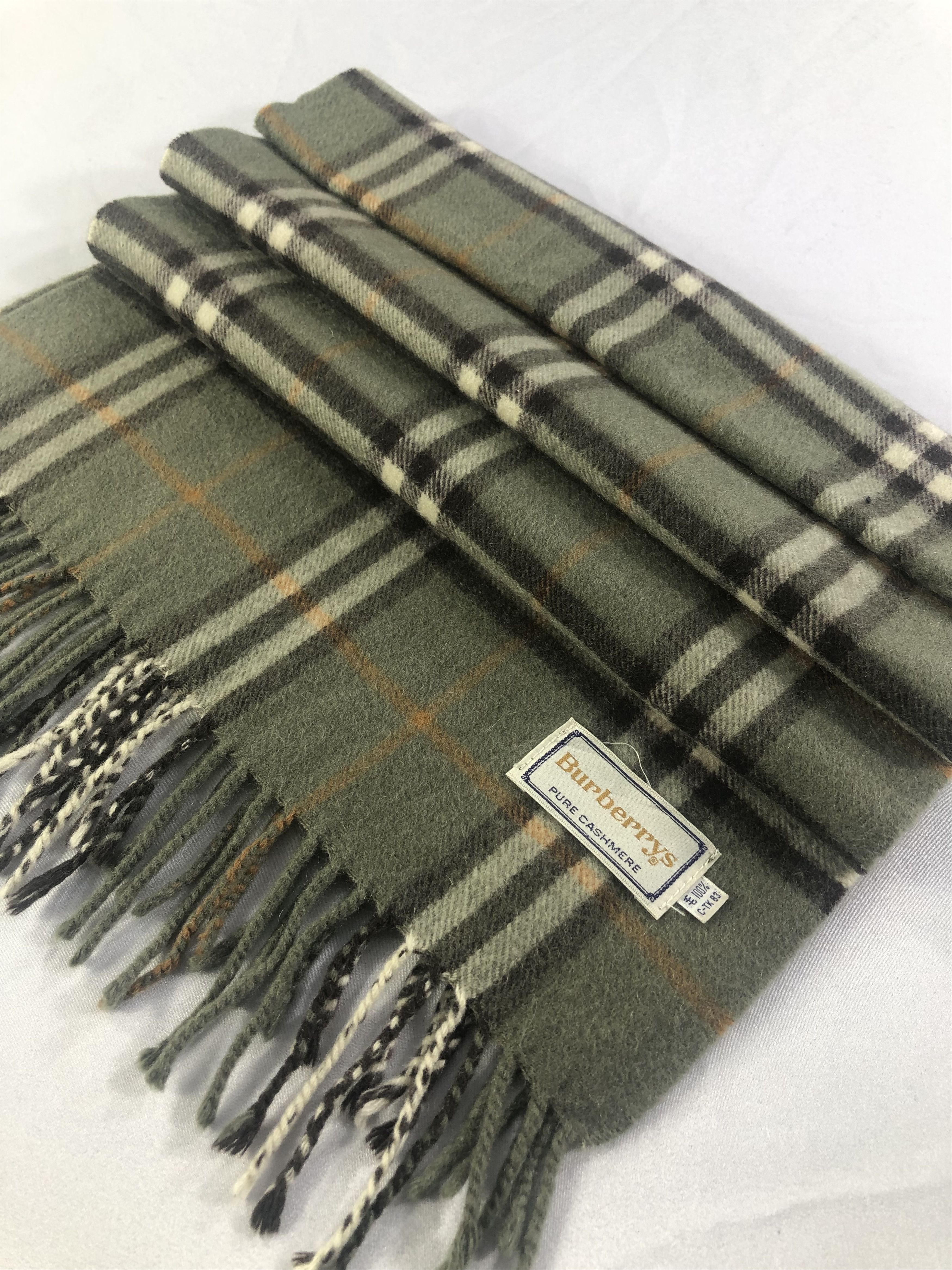 Burberry Burberry Pure Cashmere Scarf / Muffler / Neckwear Size ONE SIZE - 2 Thumbnail
