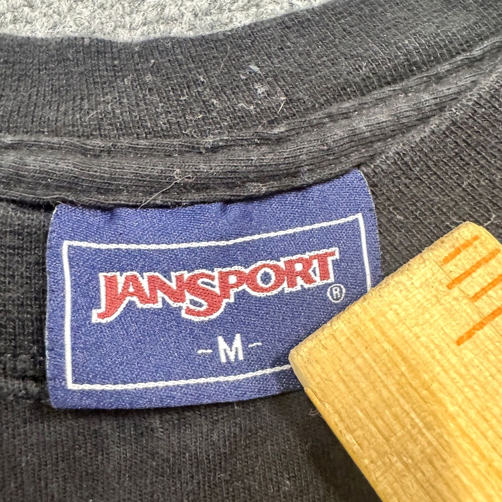 Jansport Jansport Sweatshirt Men Medium Space Needle #62 Faded Long Sleeve Black Mens Pullover Size M Adjustable Distressed Brand JanSport Sweatshirt Black Men Size US M / EU 48-50 / 2 - 3 Thumbnail