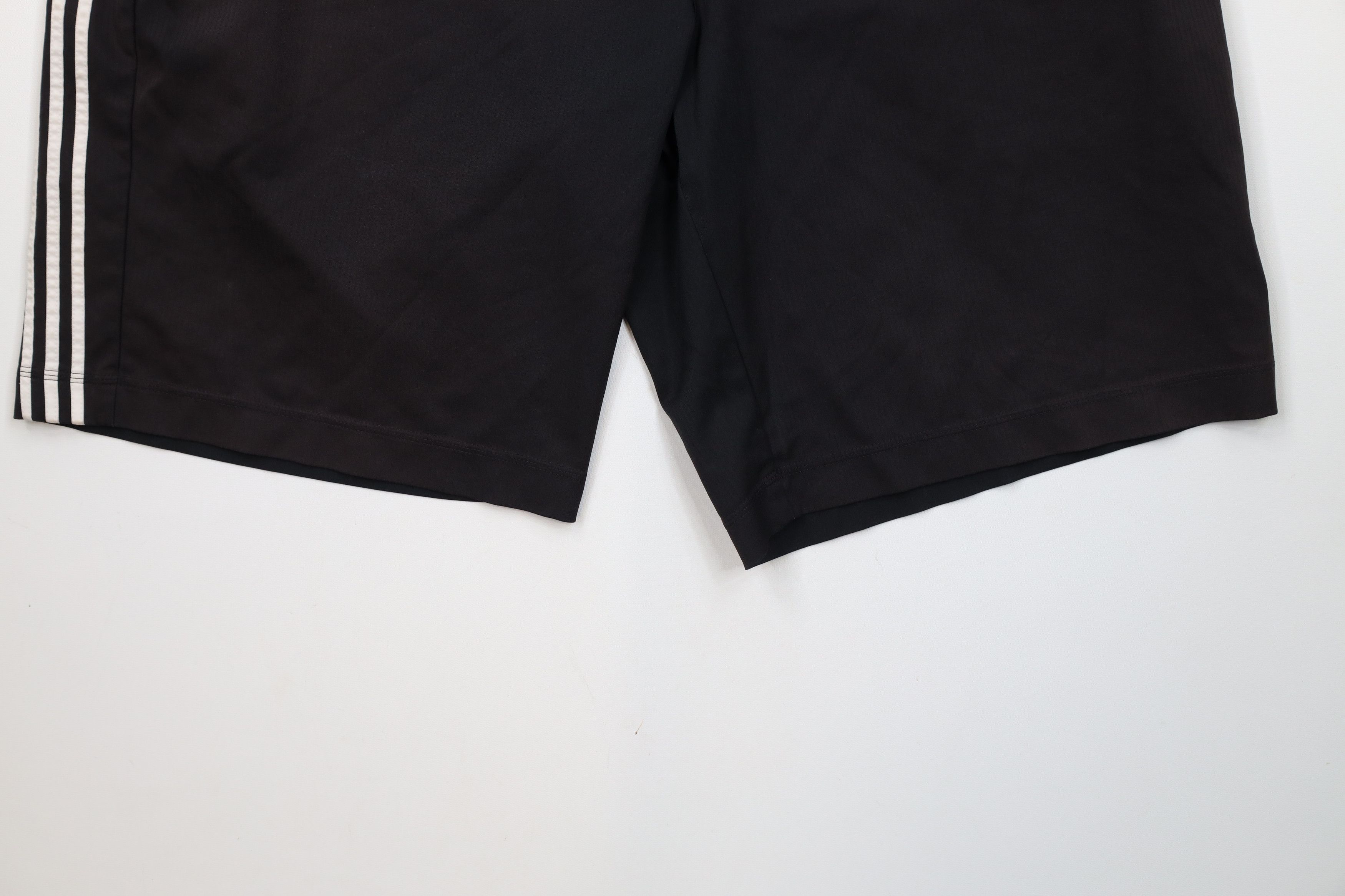 Adidas × Vintage Vintage Y2K Adidas Golf Sun Faded Golfing Chino Shorts Size US 40 / EU 56 - 4 Thumbnail