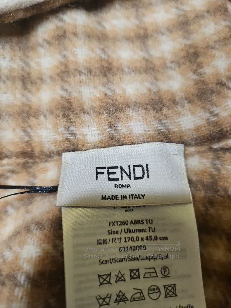 Fendi Fendi size 170*45 cm Pure Cashmere Hooded Shawl Size ONE SIZE - 4 Thumbnail