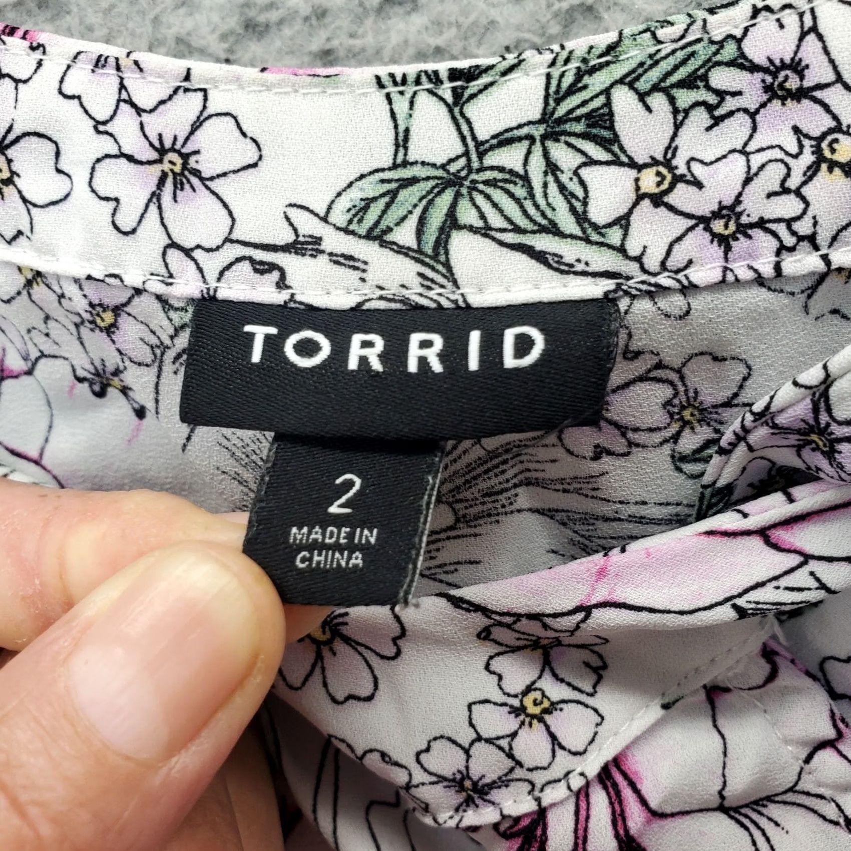 Torrid Torrid Blouse Womens Size 2 Multicolor Floral Long Sleeve Balloon Sleeve Pullover Crew Neck Shirt Size XS / US 0-2 / IT 36-38 - 5 Thumbnail
