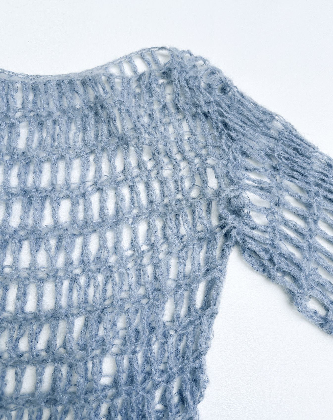 Handmade × Vintage Handmade Mohair Crochet Open Knit Sweater in Baby Blue Size M / US 6-8 / IT 42-44 - 3 Thumbnail
