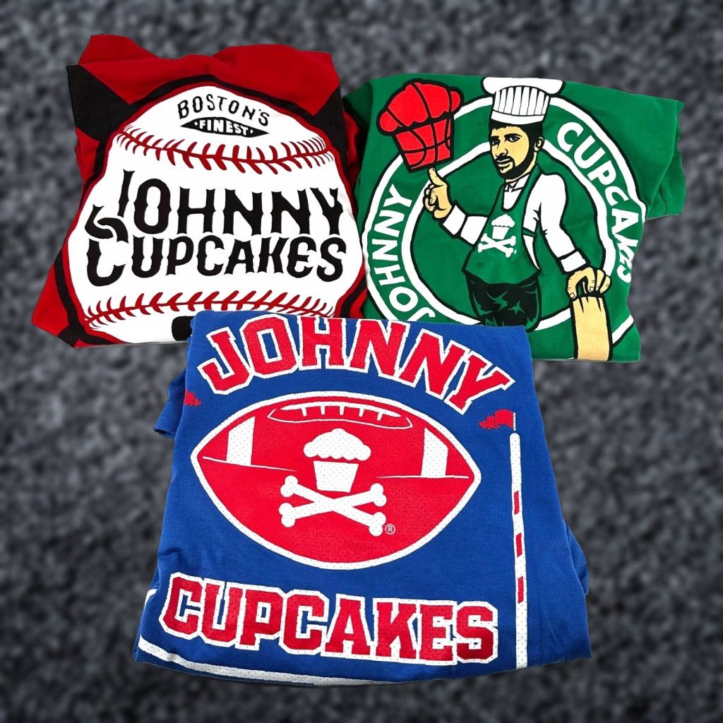 Johnny Cupcakes Johnny Cupcakes Football Graphic T-Shirt Boston Celtics Shirt Men Large Green 100% Cotton Size US L / EU 52-54 / 3 - 1 Thumbnail
