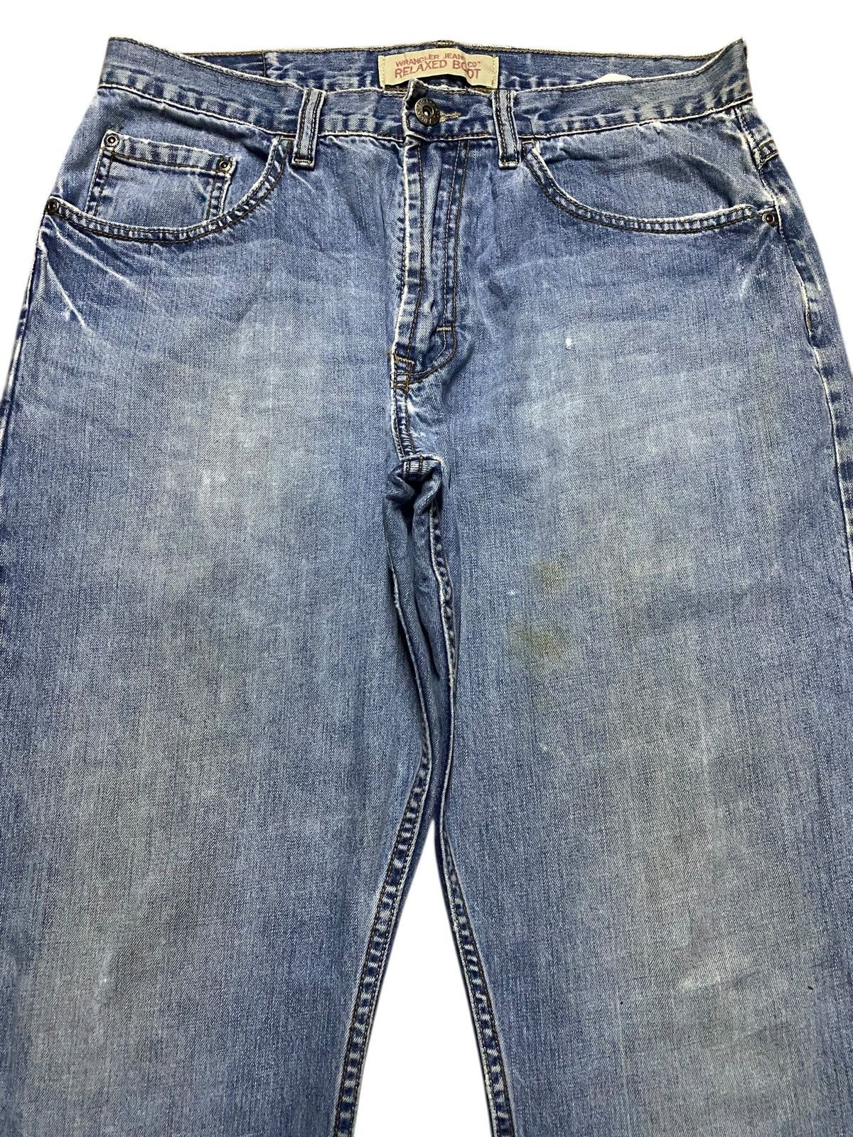Wrangler Vintage Wrangler Relaxed Boot Light Wash Distressed Baggy Size US 32 / EU 48 - 3 Thumbnail