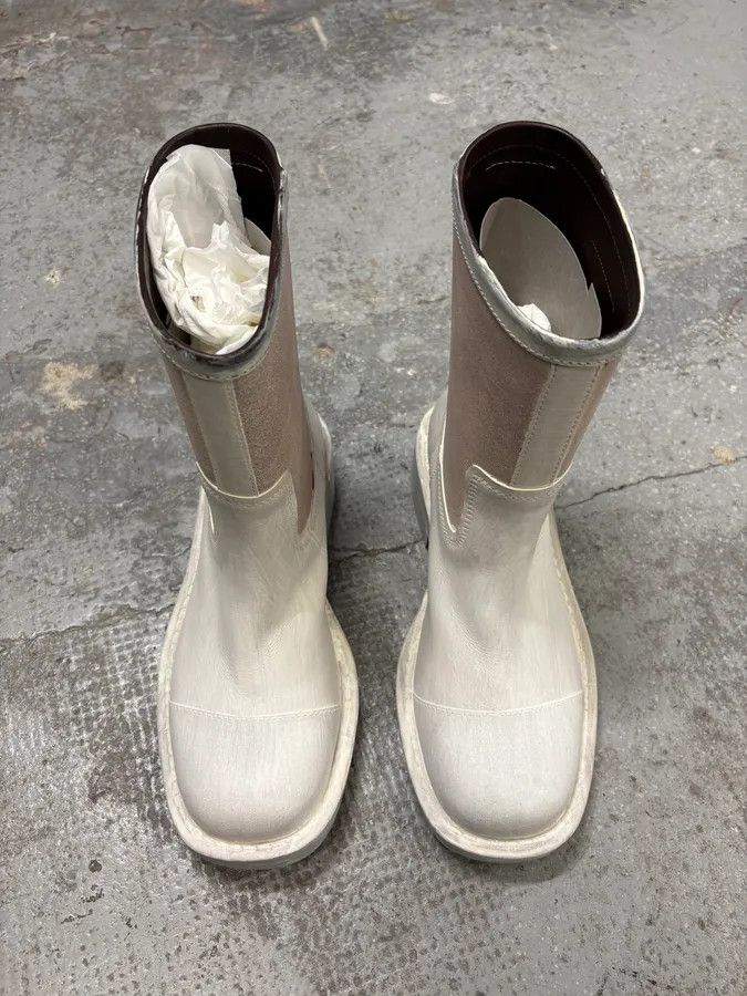 Maison Margiela Margiela Painted White Boots Size US 7 / EU 40 - 2 Thumbnail