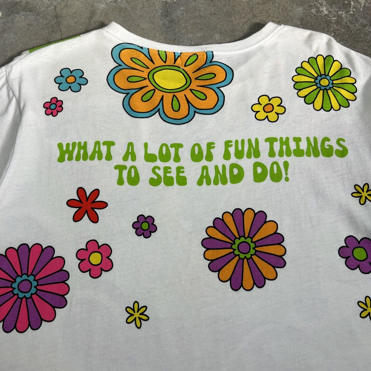 Disney × Vintage 2000s Disney Resort - Tokyo Size US L / EU 52-54 / 3 - 7 Thumbnail