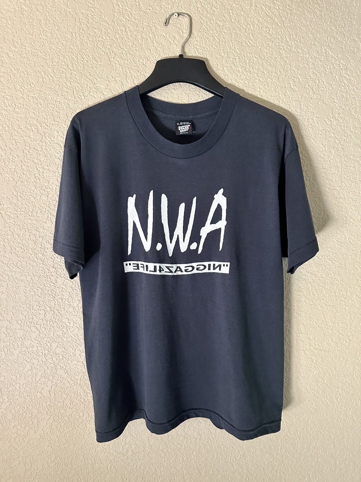 Vintage Vintage NWA EFIL4ZAGGIN Album Promo Shirt 1991 Size XL Size US XL / EU 56 / 4 - 1 Thumbnail