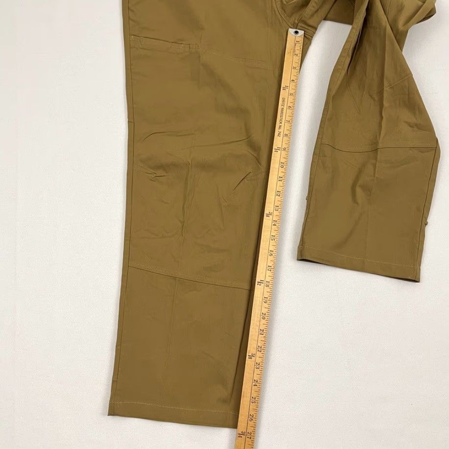 Mountain Hardwear Mountain Hardwear AP Pants Mens 38 x 27 Straight Brown Active Hiking Stretch Khakis Casual Workwear Pants Mens 38 Brown Size US 38 / EU 54 - 6 Thumbnail