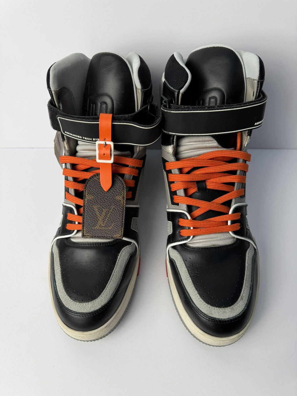 Louis Vuitton Louis Vuitton Virgil trainers high tops Size US 8.5 / EU 41-42 - 3 Thumbnail