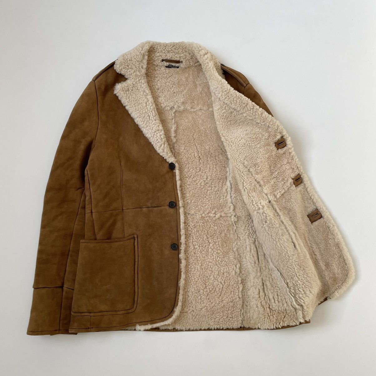 Miu Miu Mid 2000s Tan Shearling Jacket Size US M / EU 48-50 / 2 - 10 Thumbnail