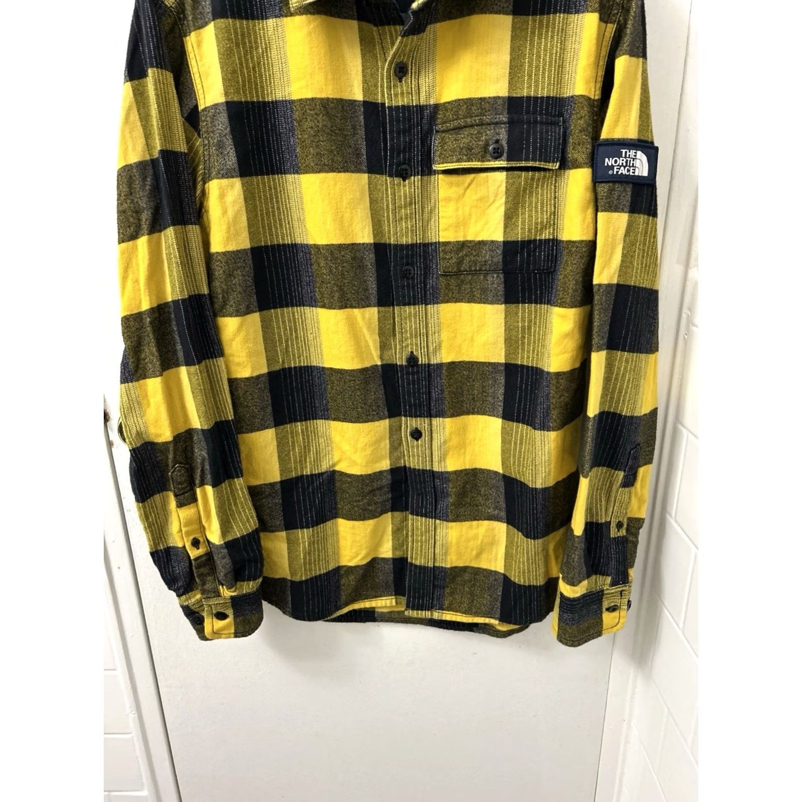 The North Face The North Face Shirt Mens S Yellow Plaid Flannel Button-Down L/S Chest Pocket Outdoor 30” Pit 23” Regular Size US S / EU 44-46 / 1 - 3 Thumbnail