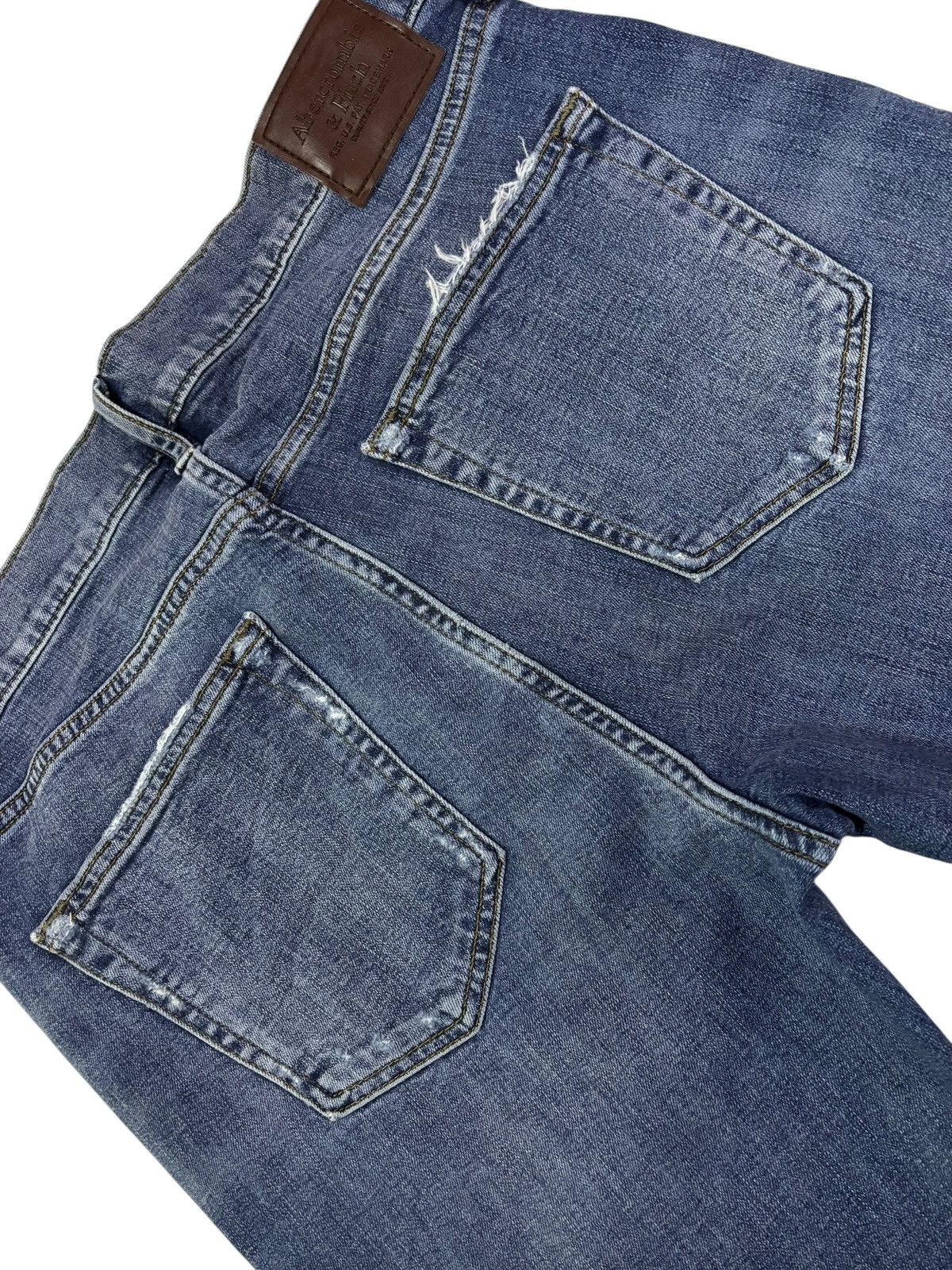Abercrombie & Fitch Vtg Abercrombie & Fitch Distressed Patchwork Jeans Size US 34 / EU 50 - 6 Thumbnail