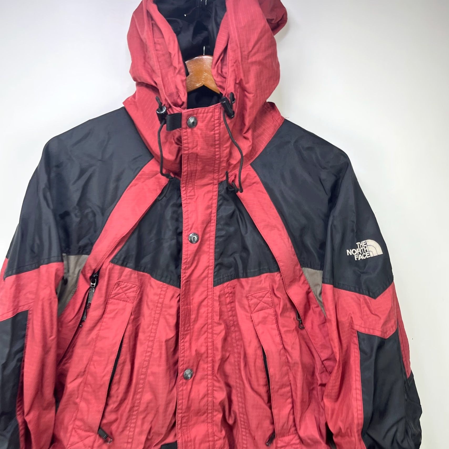 The North Face VINTAGE The North Face Jacket 90s Tech Shell Windbreaker L Red Mens Size US L / EU 52-54 / 3 - 2 Thumbnail