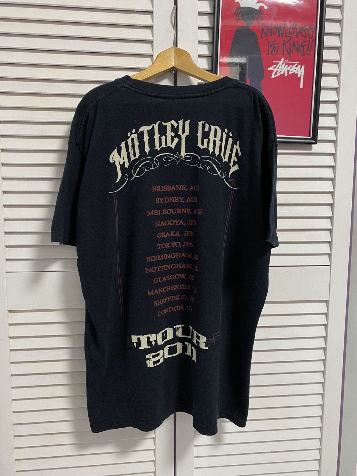 Band Tees T-Shirt Tee Motley Crue Tour 2011 Rock Band Size US L / EU 52-54 / 3 - 4 Thumbnail