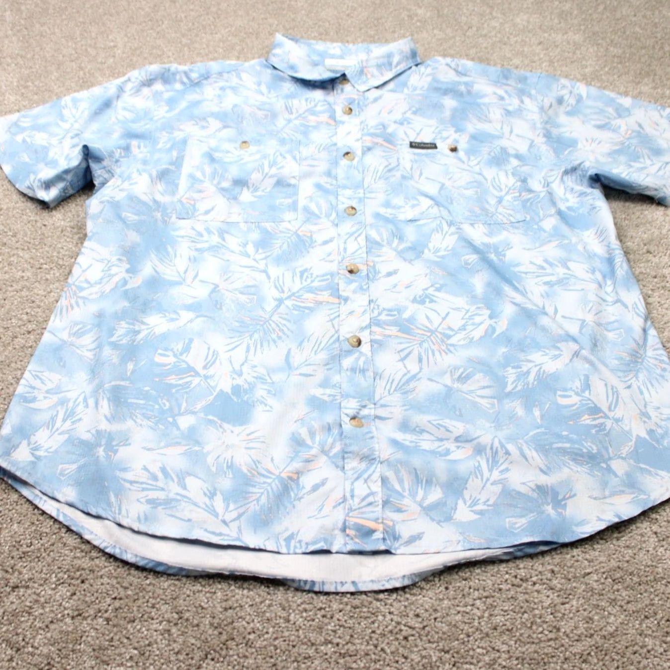 Vintage Columbia Shirt Mens XL Blue Floral Utilizer Printed Woven Short Sleeve Button Up Size US XL / EU 56 / 4 - 3 Thumbnail
