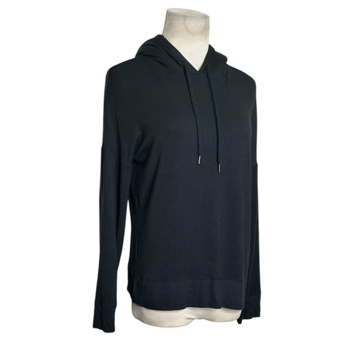 Victoria's Secret Victoria's Secret black sherpa hoodie sweatshirt size XS Size XS / US 0-2 / IT 36-38 - 10 Thumbnail