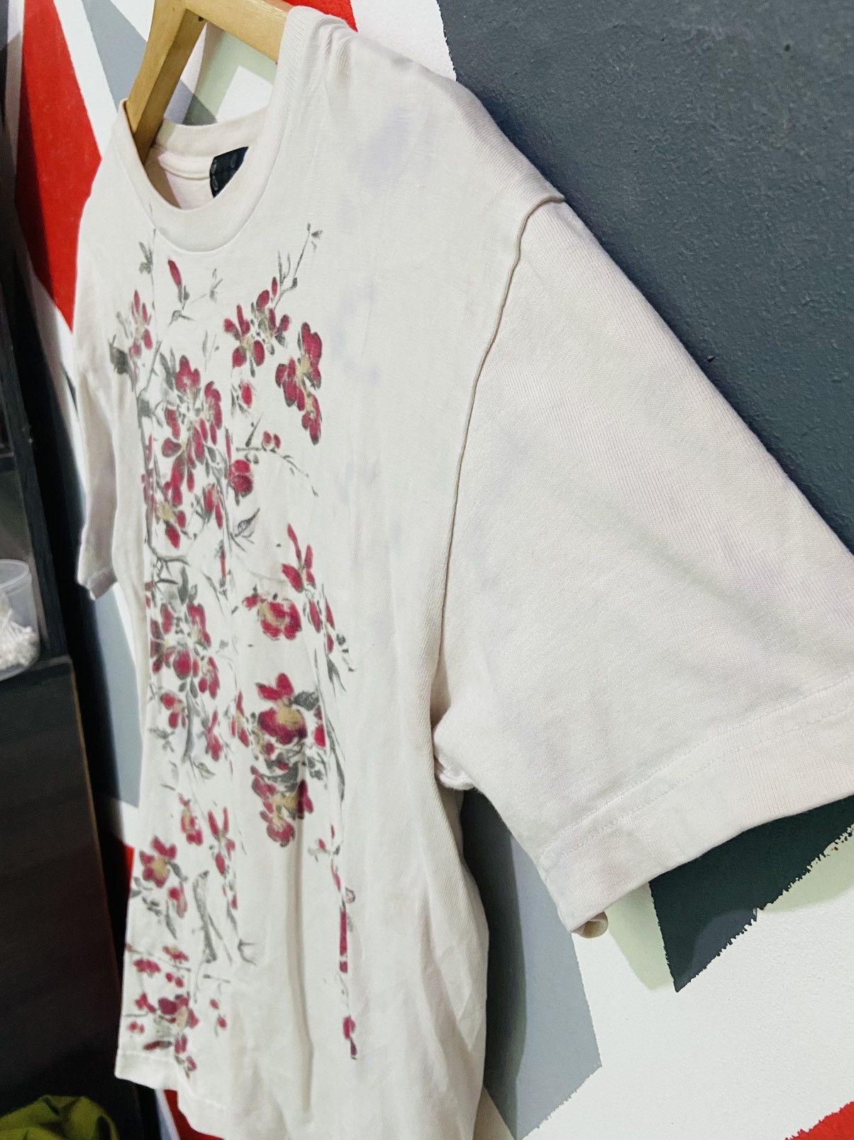 Takeo Kikuchi Takeo Kikuchi Flower Print Tee Size US M / EU 48-50 / 2 - 3 Thumbnail