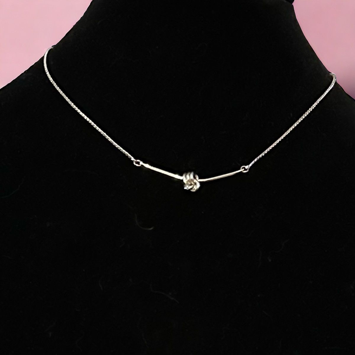 Monet Vintage Monet love knot necklace Size ONE SIZE - 1 Thumbnail