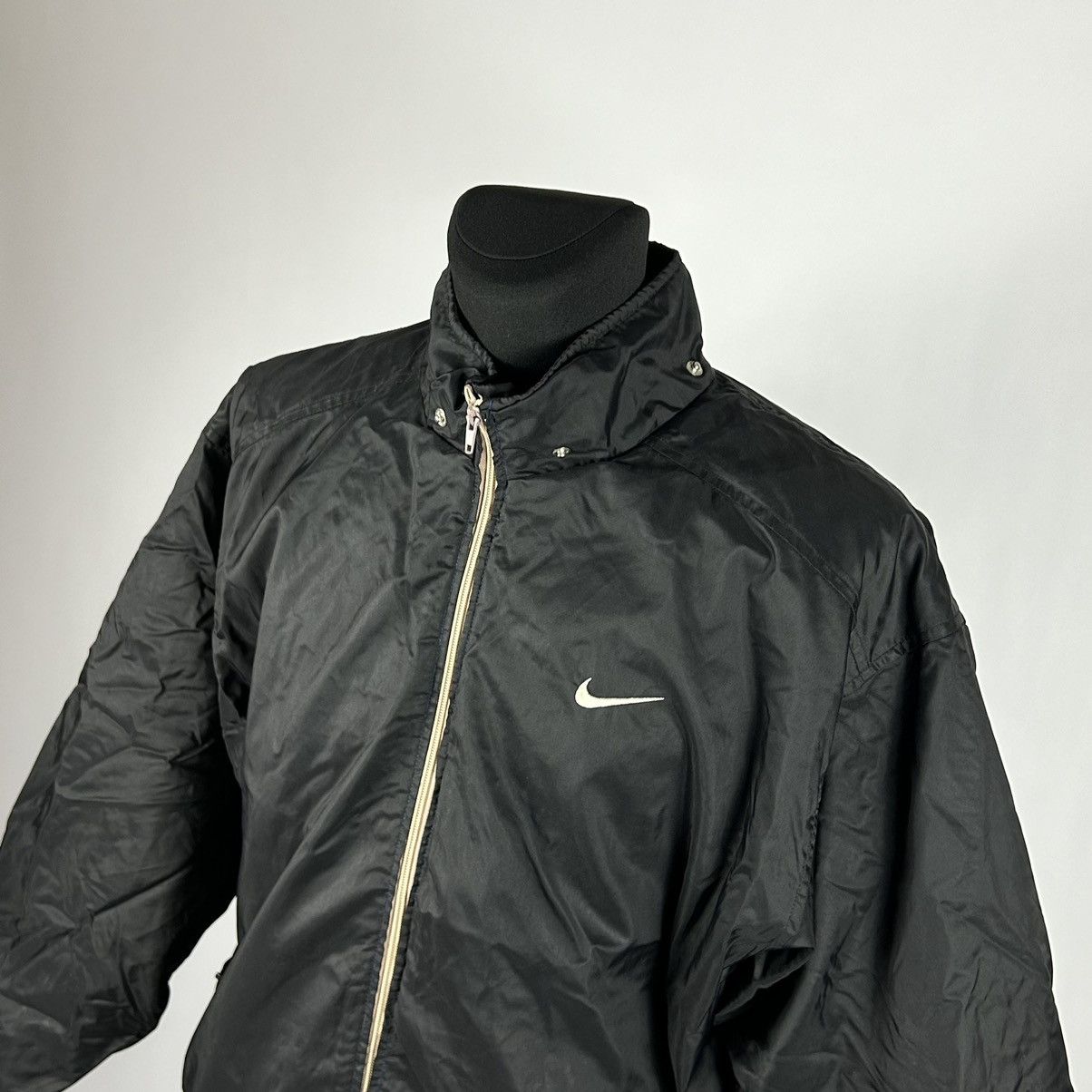 Nike × Vintage Vintage Nike insulated jacket big logo swoosh embriordery Size US L / EU 52-54 / 3 - 3 Thumbnail