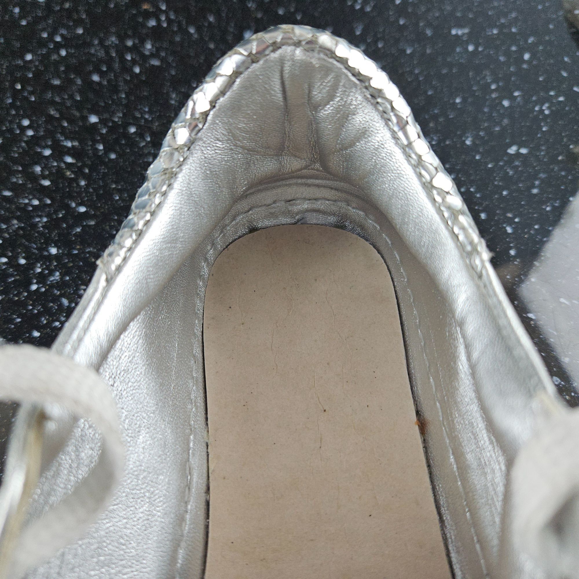 Moschino Moschino Teen Metallic Chrome Leather Sneakers (Y0112) Size US 6 / IT 36 - 17 Thumbnail