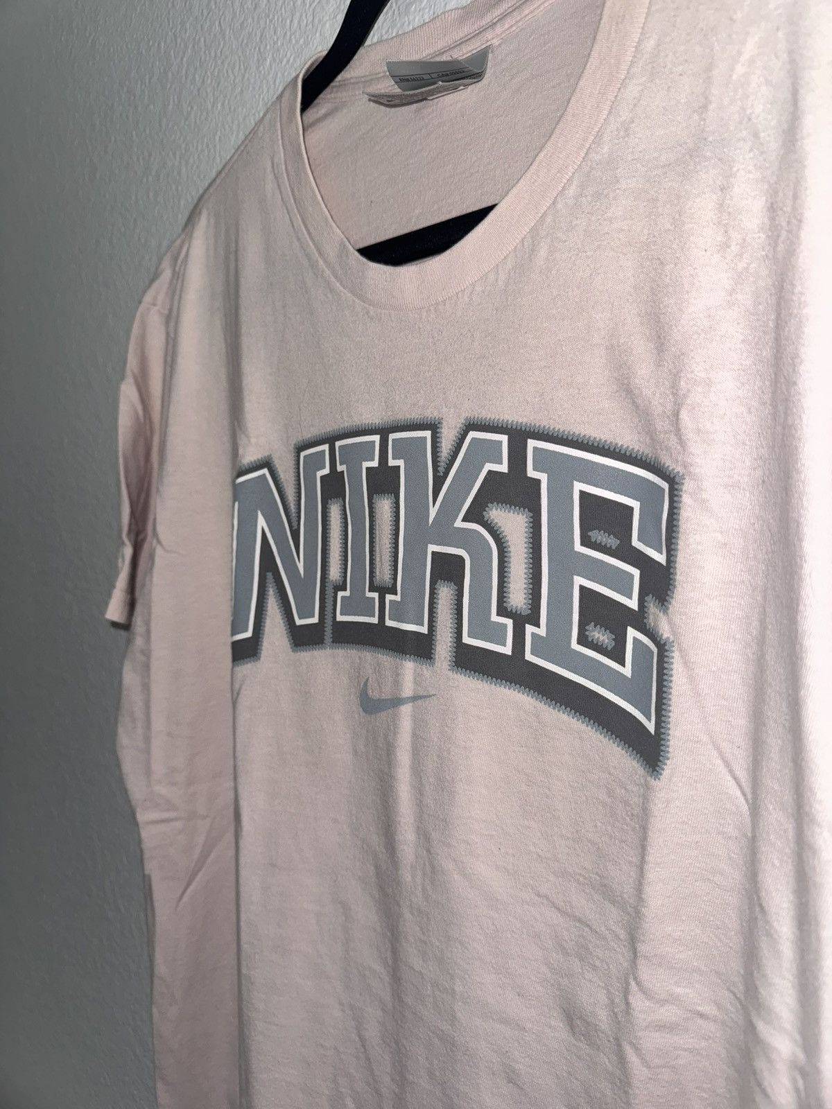 Nike Vintage Nike Spellout Tee Size US L / EU 52-54 / 3 - 3 Thumbnail