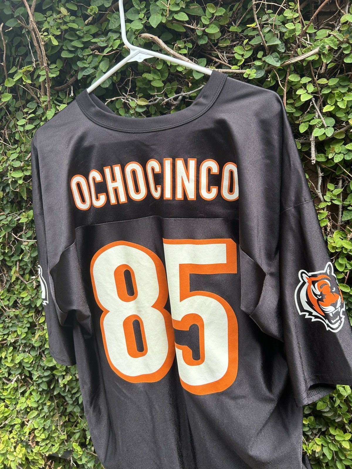 NFL Rare, Chad Ochocinco #85 Cincinnati Benglas vintage Jersey Size US XL / EU 56 / 4 - 1 Thumbnail
