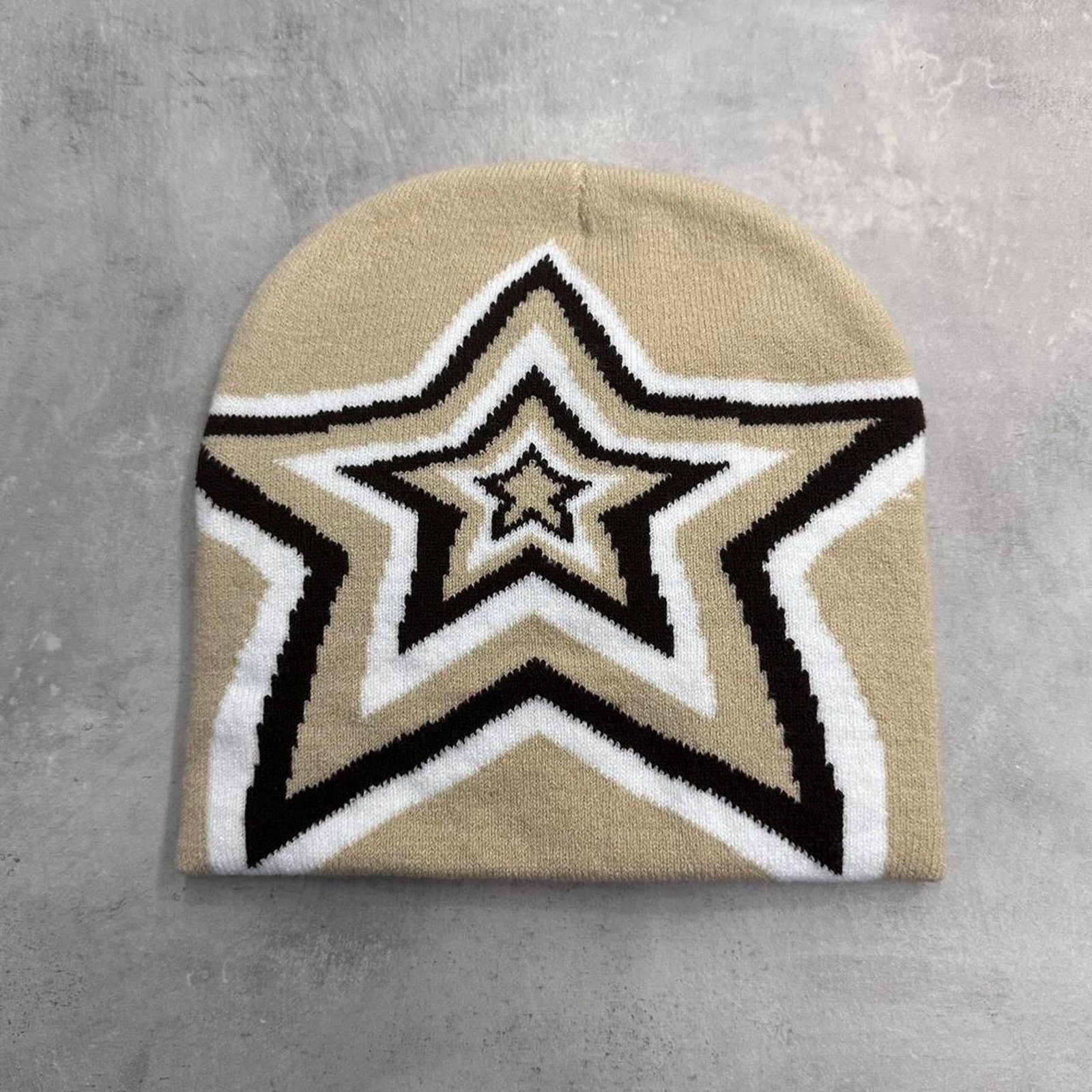Vintage Cream and Brown Star Acrylic Graphic Beanie Hat Size ONE SIZE - 1 Thumbnail
