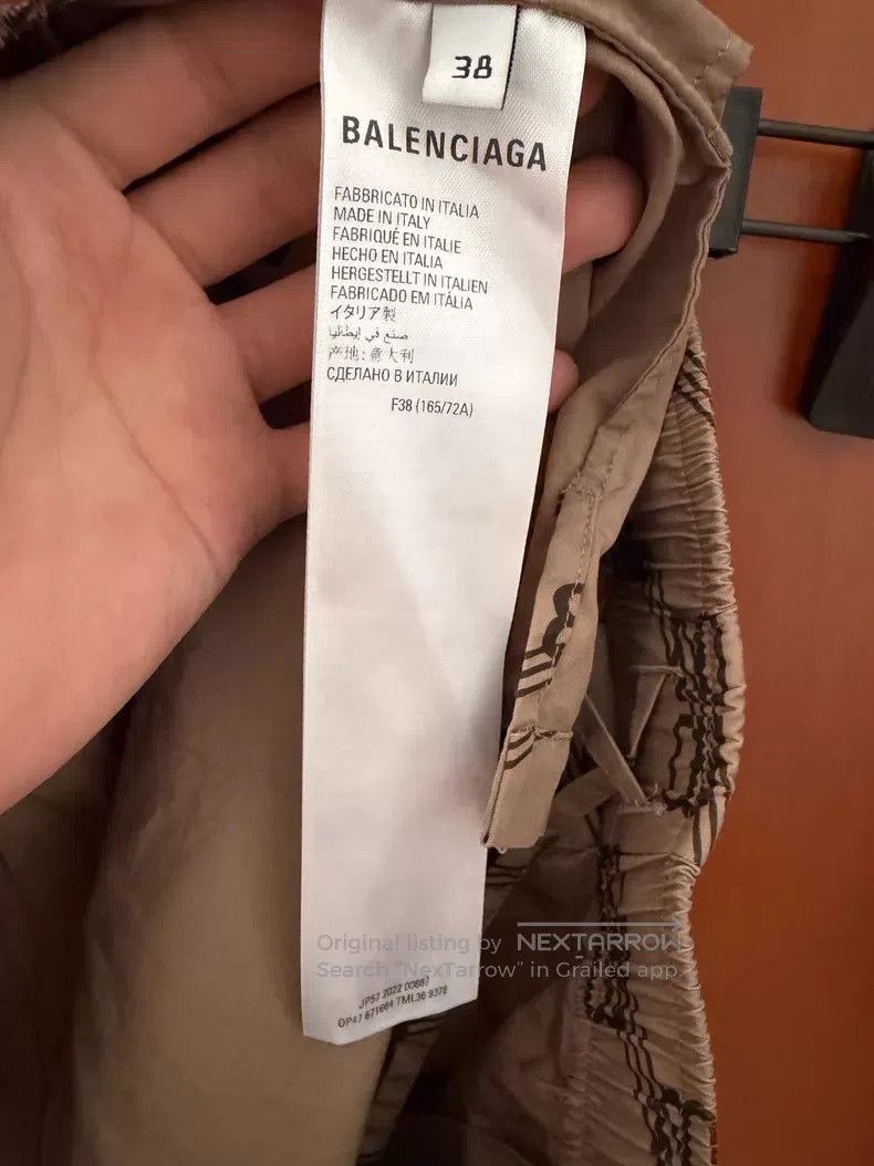 Balenciaga Balenciaga All-Over Logo Shorts Size US 38 / EU 54 - 4 Thumbnail