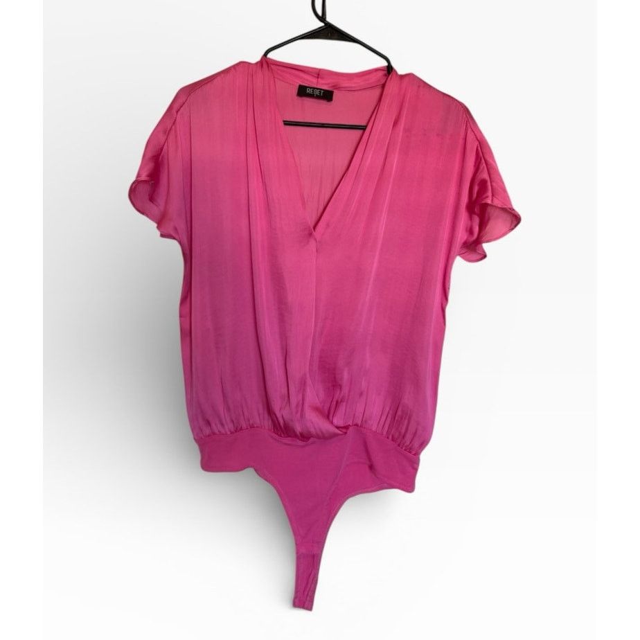 Other Pink Front V-Neck Short Sleeve Bubble Top Satin Bodysuit Size S / US 4 / IT 40 - 3 Thumbnail
