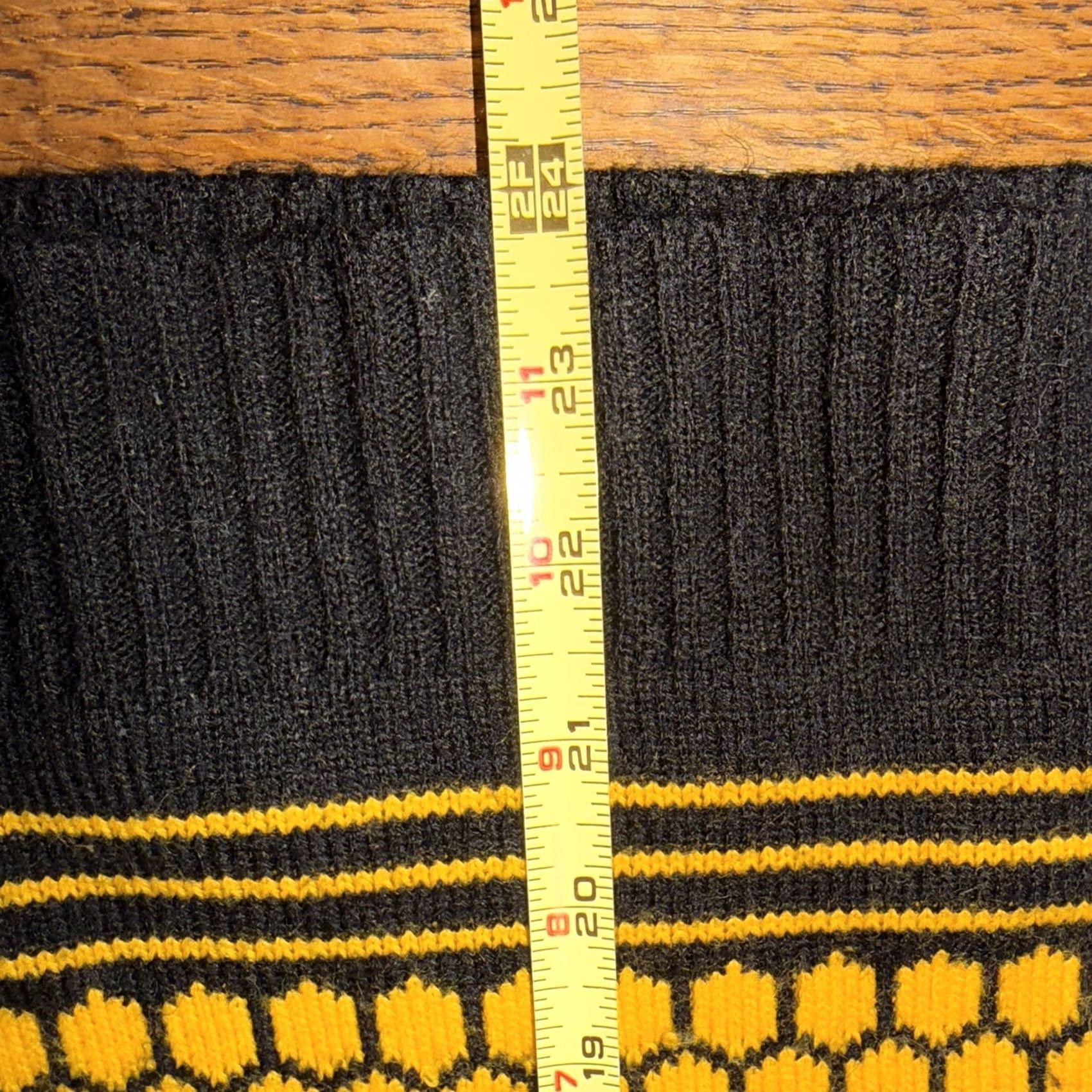 Vintage WU-TANG Clan Sweater Knit Mens Medium Black Yellow Killa Bees 2016 Black Yellow Size US M / EU 48-50 / 2 - 6 Thumbnail