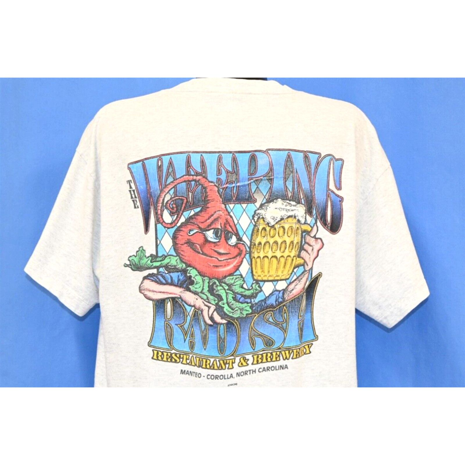 image of Vintage 90's Weeping Radish Restaurant & Brewery Manteo Corolla Nc T-Shirt XL in White, Men's