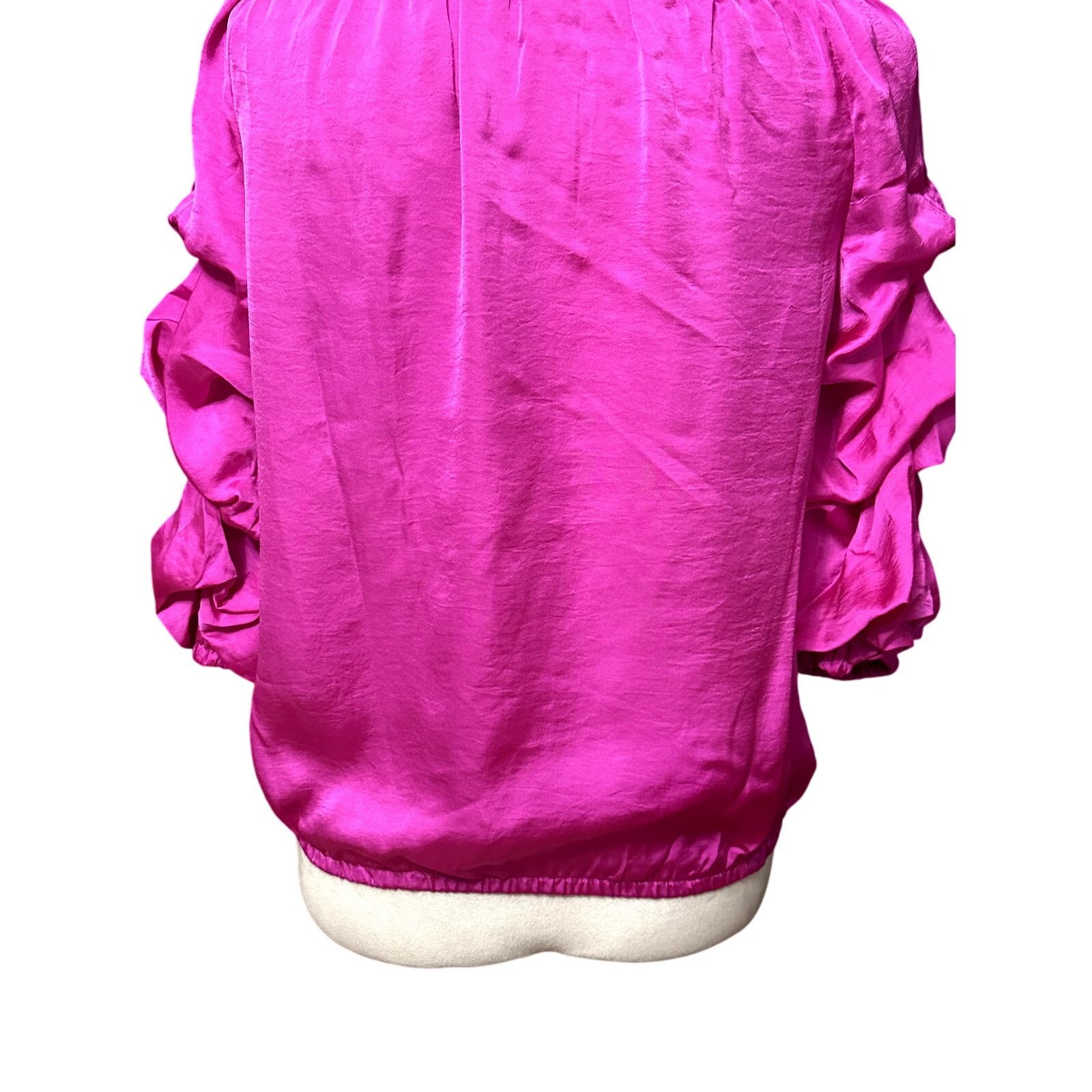 Vince Camuto Vince Camuto Women's Hot Pink Off Shoulder Blouse S NWT Size S / US 4 / IT 40 - 8 Thumbnail