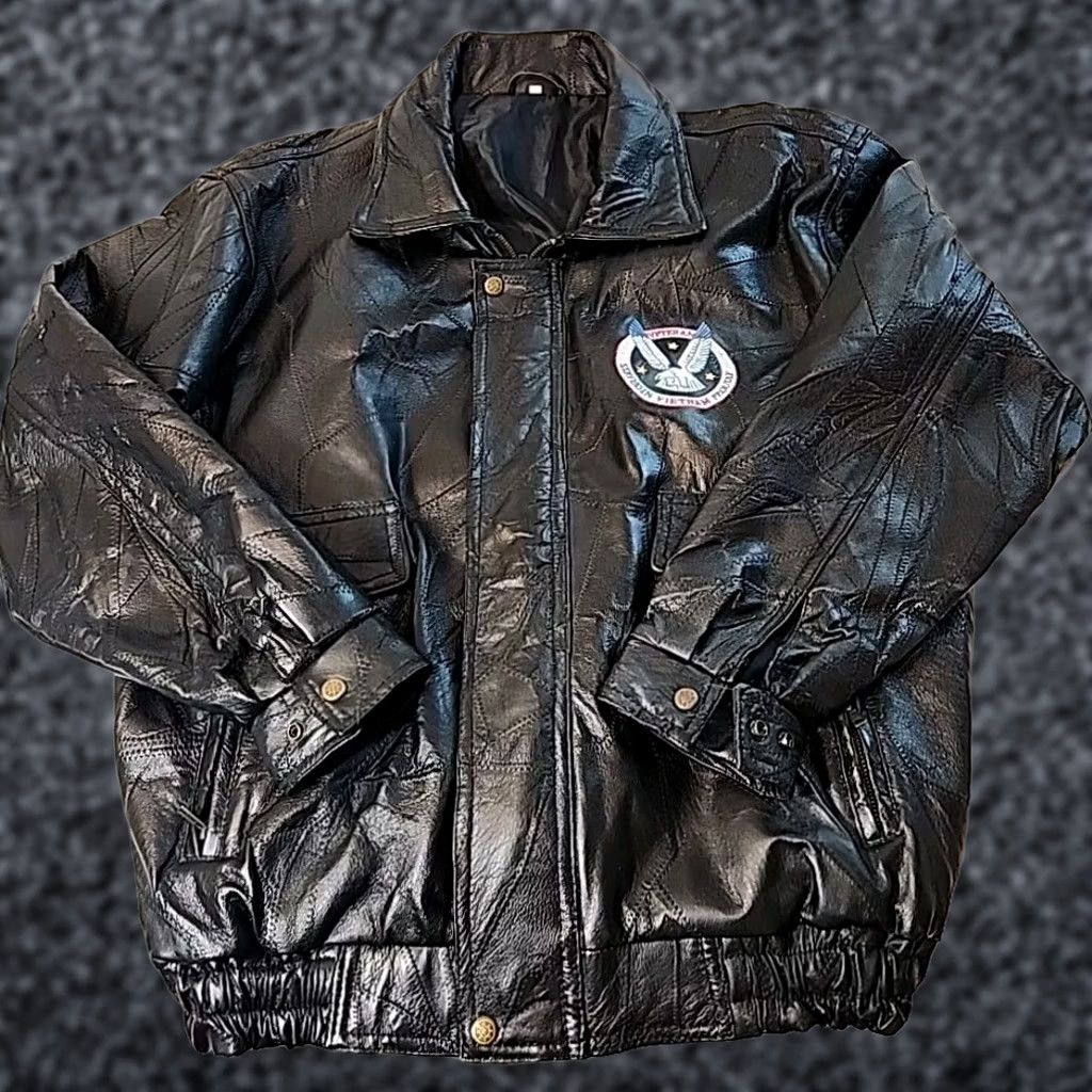 Vintage VINTAGE Flight Mens Leather Patchwork Bomber Jacket Motorcycle Large Black Size US L / EU 52-54 / 3 - 1 Thumbnail
