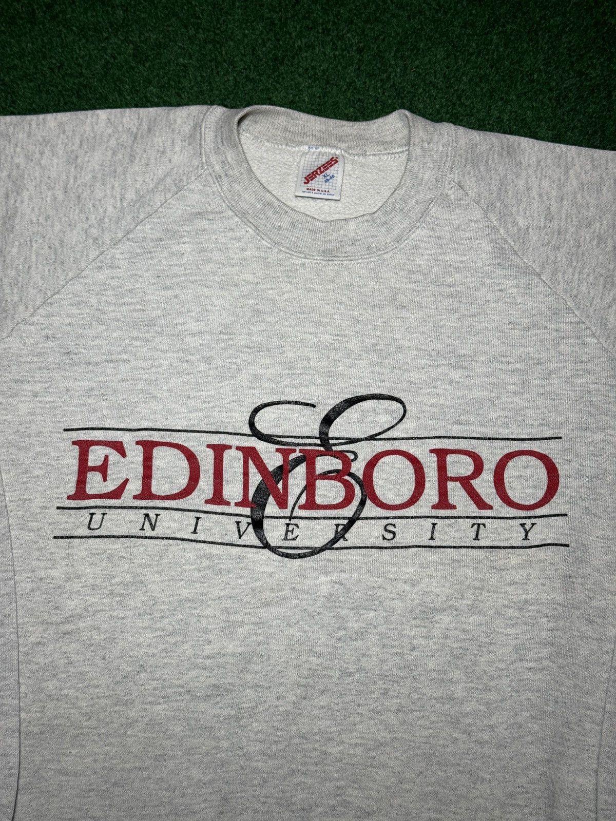 Jerzees Edinboro University Vintage 90s XL 23x26 Sweatshirt Size US XL / EU 56 / 4 - 2 Thumbnail