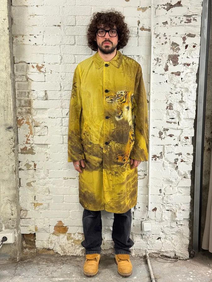Dries Van Noten AW2020 Dries Van Noten Tiger Print Reversible Trench Coat Size US M / EU 48-50 / 2 - 2 Thumbnail