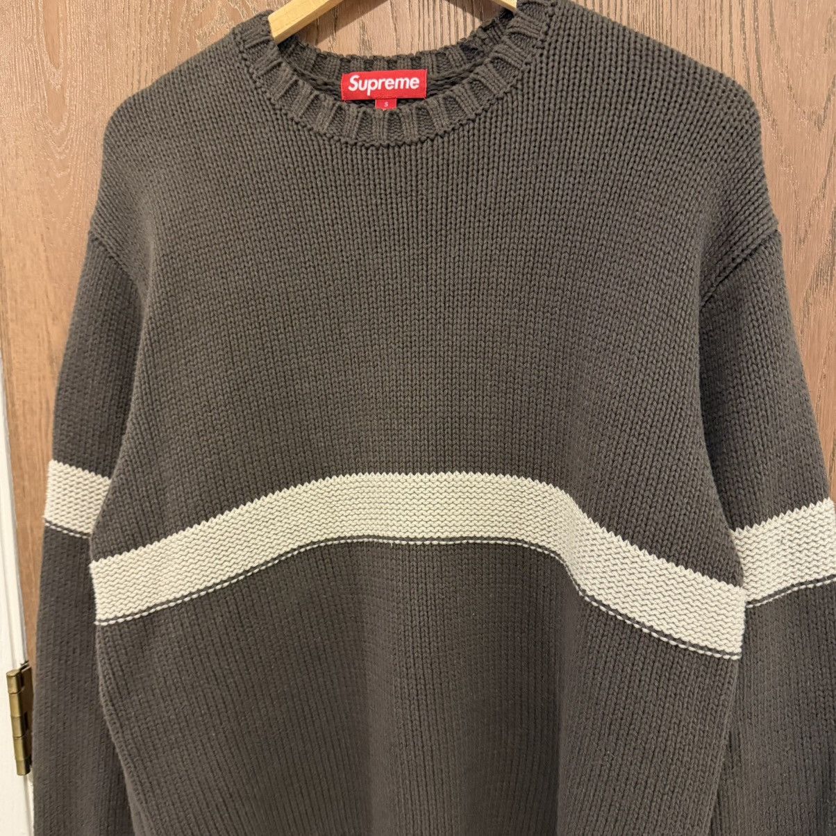 Supreme Supreme Tonal Appliqué Sweater Brown Size Small Size US S / EU 44-46 / 1 - 4 Thumbnail